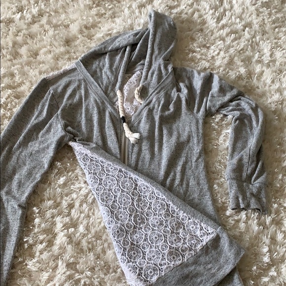 Stylish Gary Hoodie with Lace Back - Picture 1 of 4